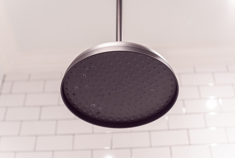 English Chestnut | Master Bathroom
