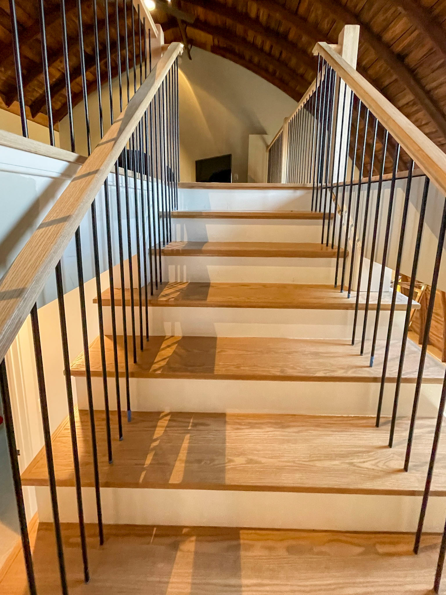 102_Straight-Freestanding Stairs/Landing in Barn Style Home, Leesburg VA 20175