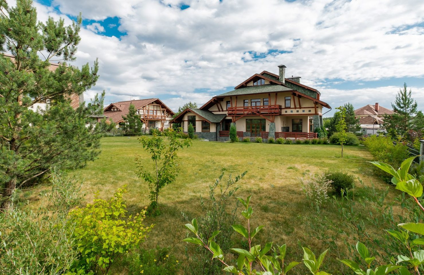 House # 3    Дом # 3