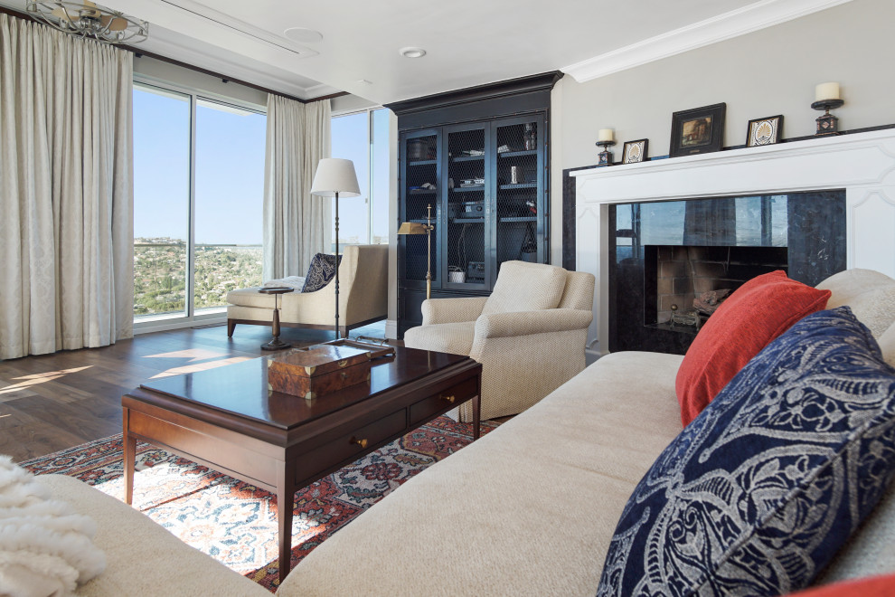 Inspiration for a timeless home design remodel in Orange County