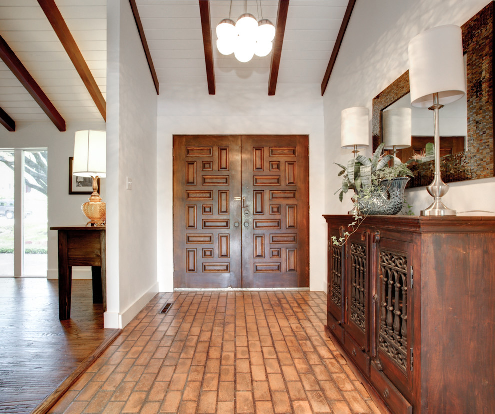 Inspiration for a midcentury entryway in Dallas.