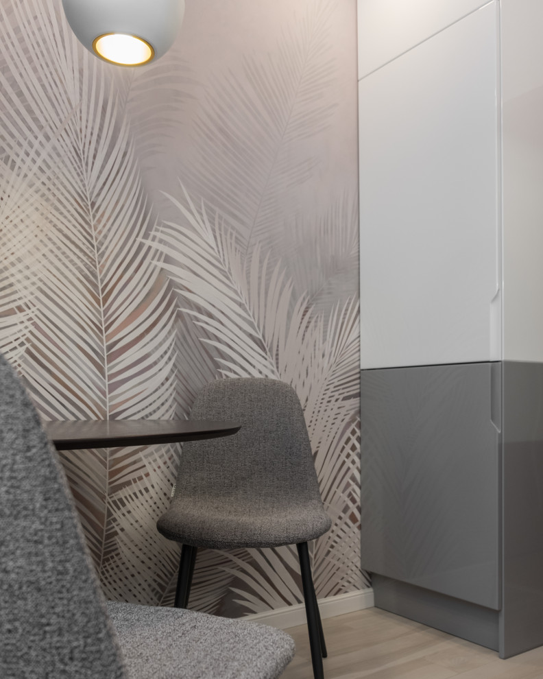 Стол и стулья под заказ