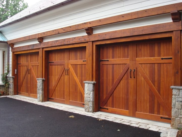 This is an example of a traditional garage in DC Metro.