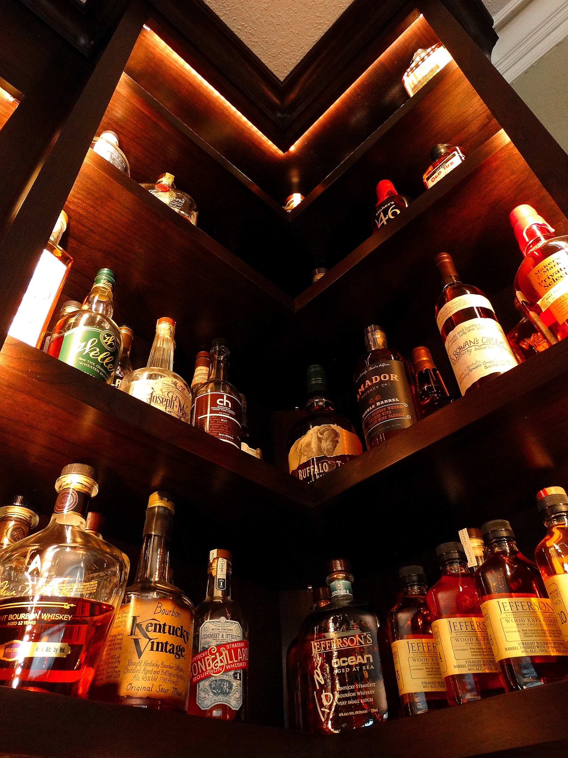 Wauwatosa Residence - Bourbon Bar