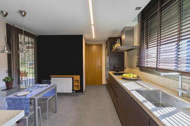 Vivienda en la Costa Brava modern-kueche