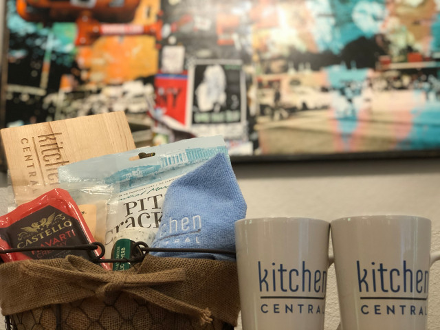 Johnson's Kitchen 