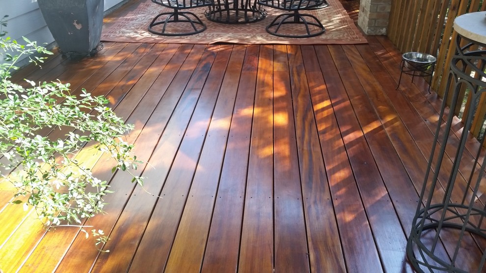 Deck - mid-sized transitional backyard deck idea in Austin with a fire pit and no cover