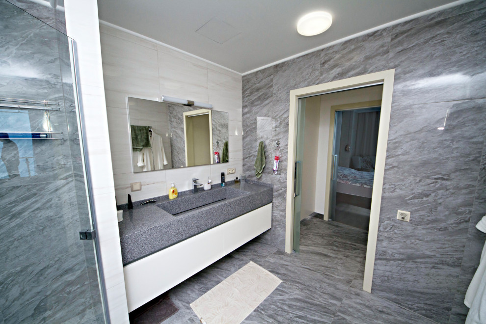 Hyatt Regency апартамент 79 м2