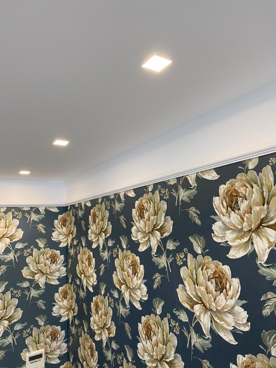 Встраиваемый гипсовый светильник 4179 итальянской фабрики 9010