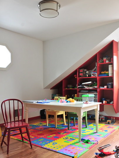 Design ideas for a traditional kids' room in Dallas.