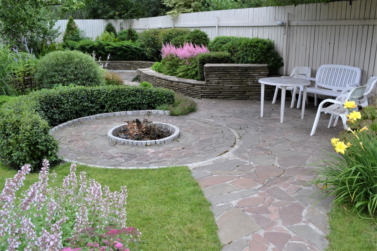 Сад "ВОЛНЫ и КРУГИ"