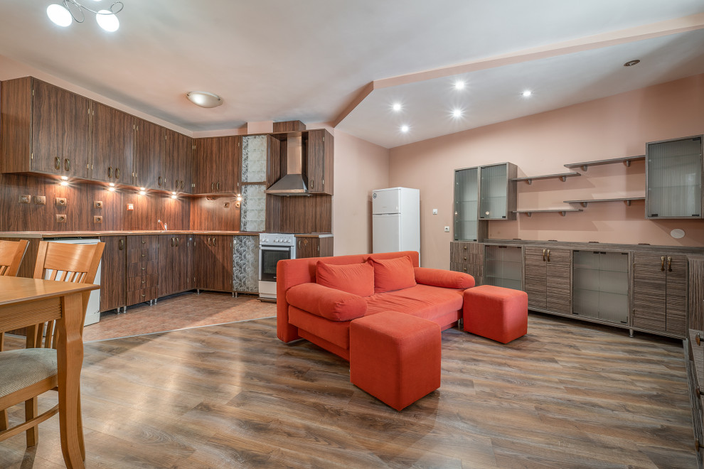 Варна, Левски, ул. „Доктор Иван Басанович“ 116