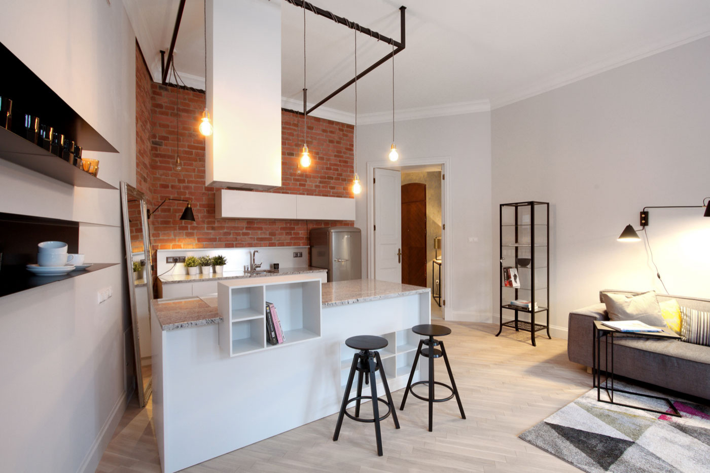 Просторный лофт на Семеновской 85 кв. м.