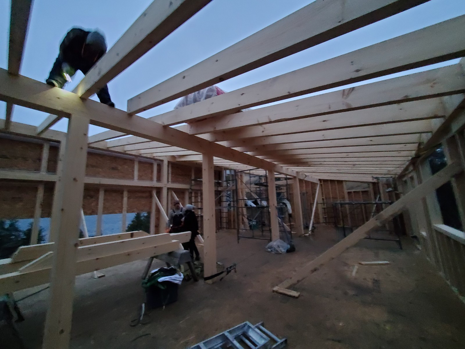 Timberframe Hybrid