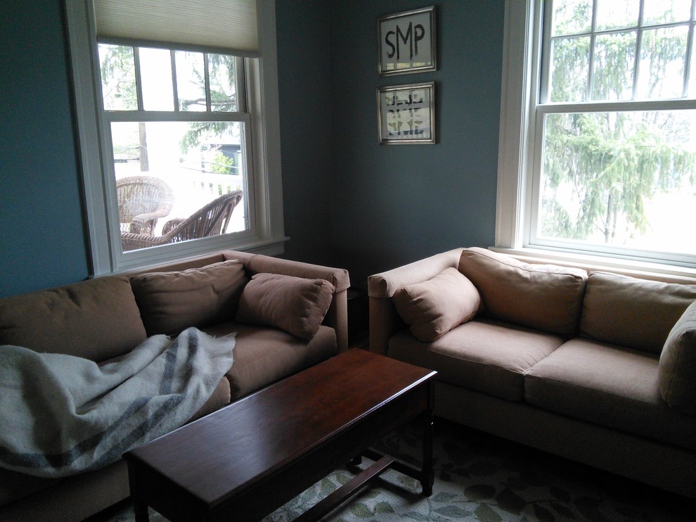 help with space between sofa and love seat