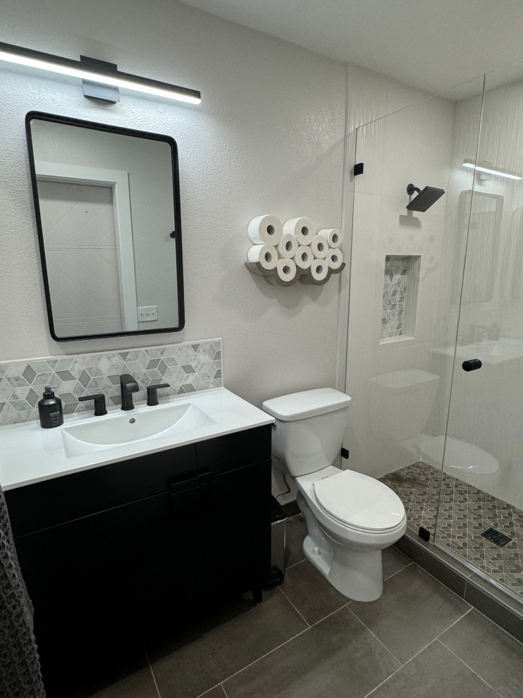 Hanson Guest Bathroom 2024