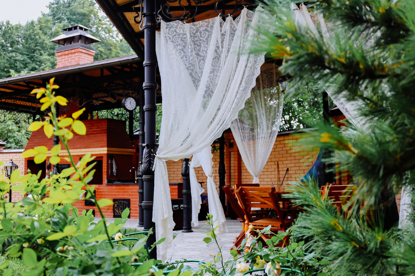 Большой семейный коттедж