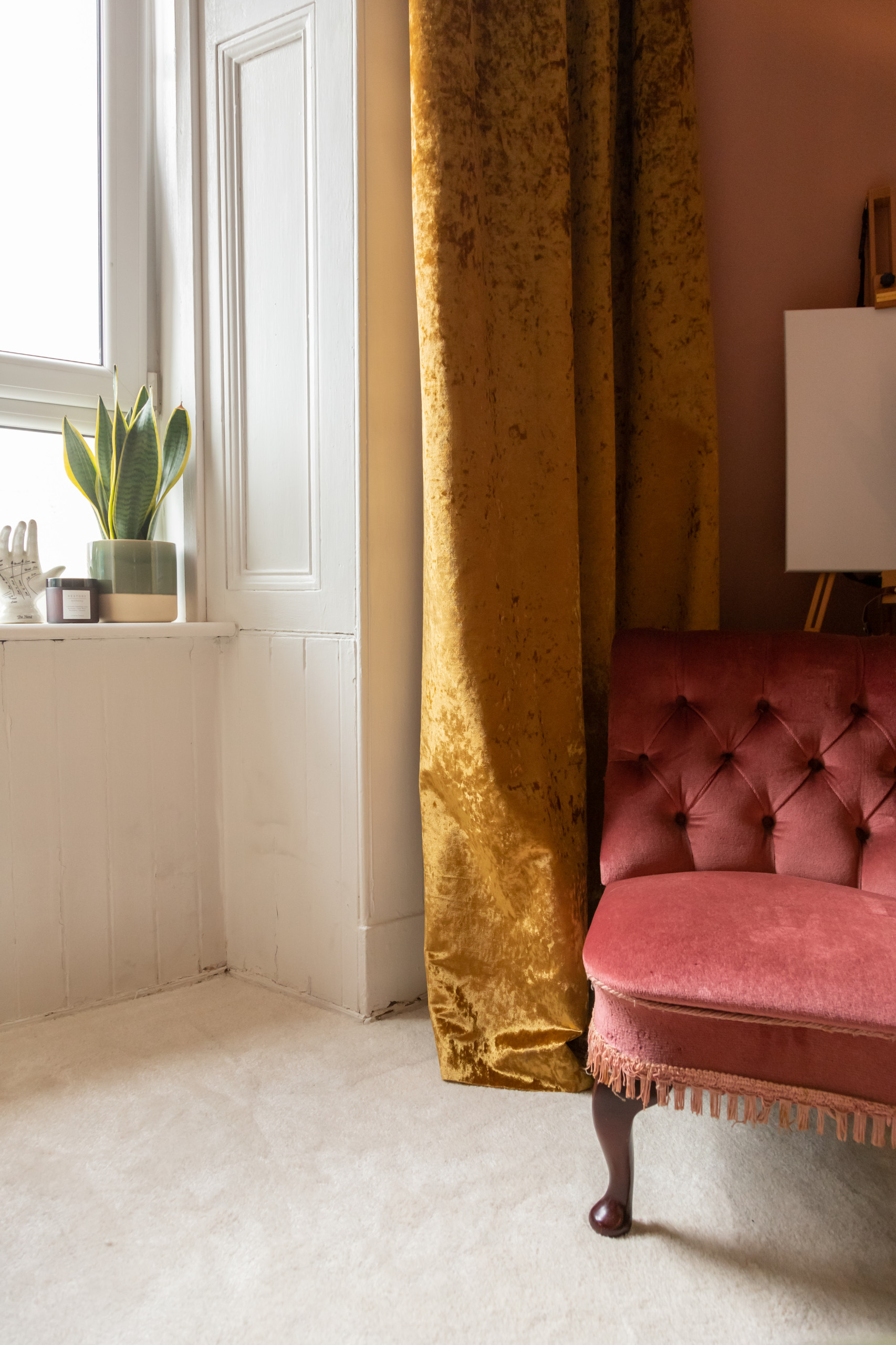 One bedroom tenement flat - Glasgow