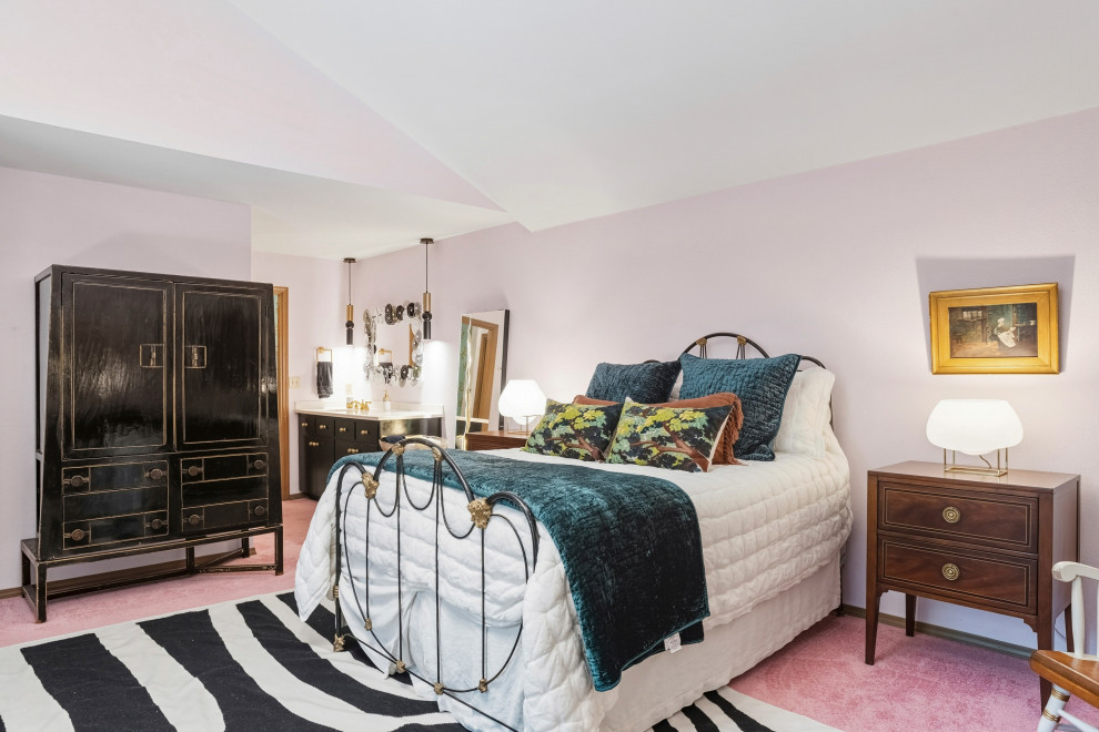 Rosy Relaxing Guest Room