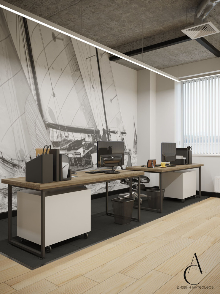 ОФИС ГУБЕРНСКОГО ЯХТ-КЛУБА "КОМАТЕК"