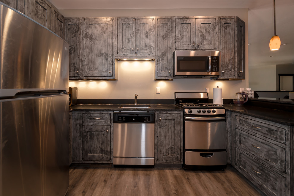 Transitional kitchen photo in Denver