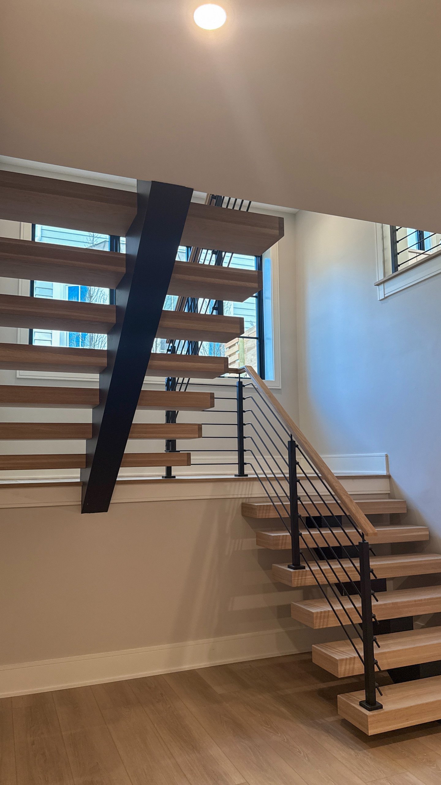 Project #147 | Modern Staircase with Seattle Style Stringer