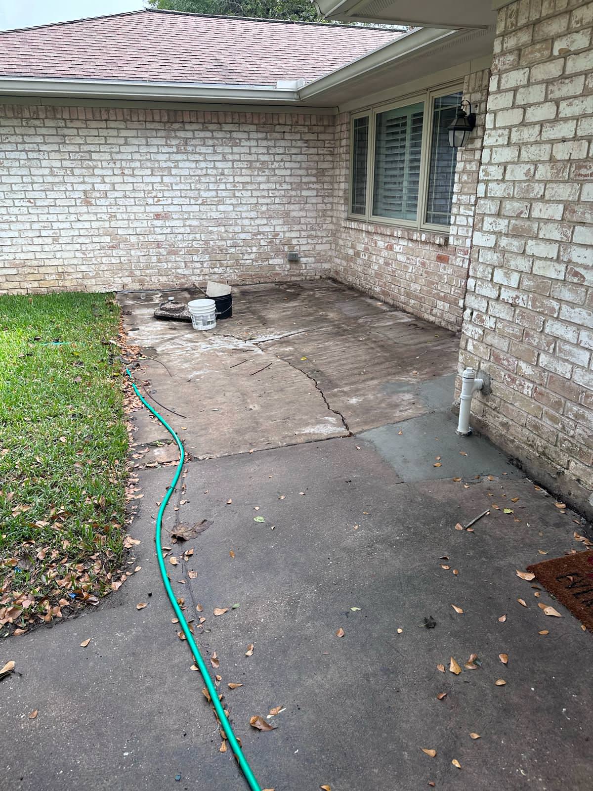 New driveway with sidewalks and stamped concrete!