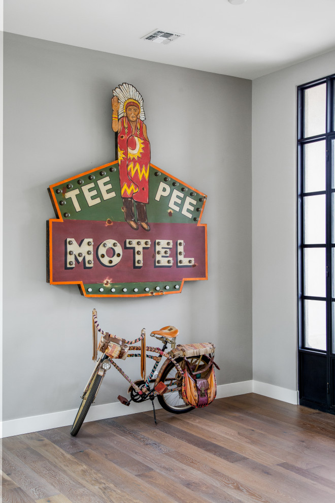 Inspiration for a transitional home design remodel in Phoenix