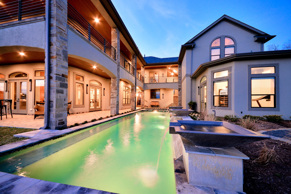 Photo of a contemporary pool in Houston.