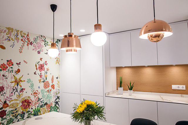 Eterna primavera traditional-kitchen