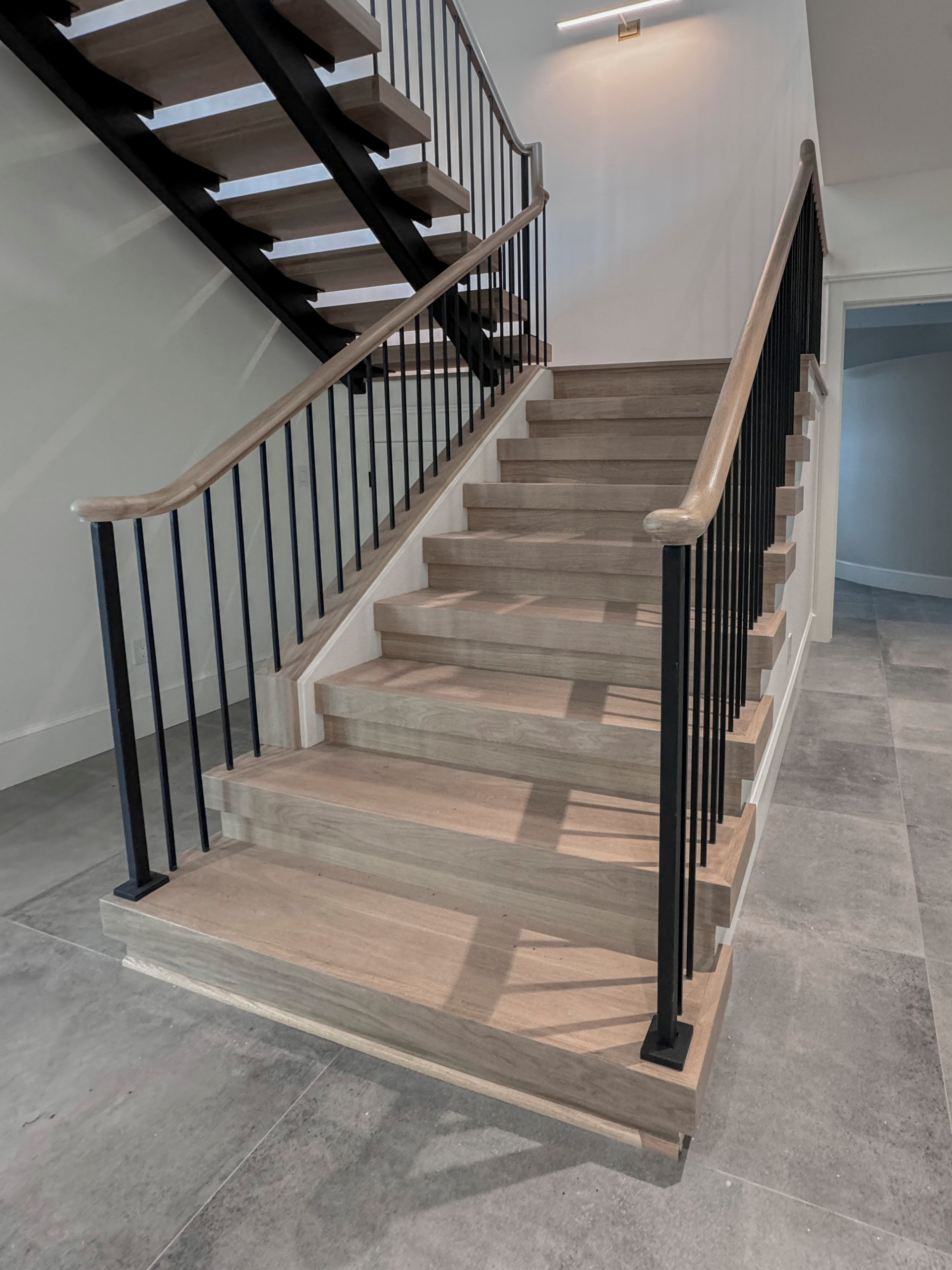 122_Modern Steel & Wood Floating Staircase, Arlington VA 22207