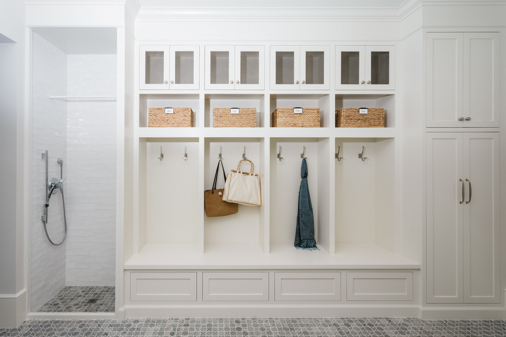 Entryway - entryway idea in Orange County
