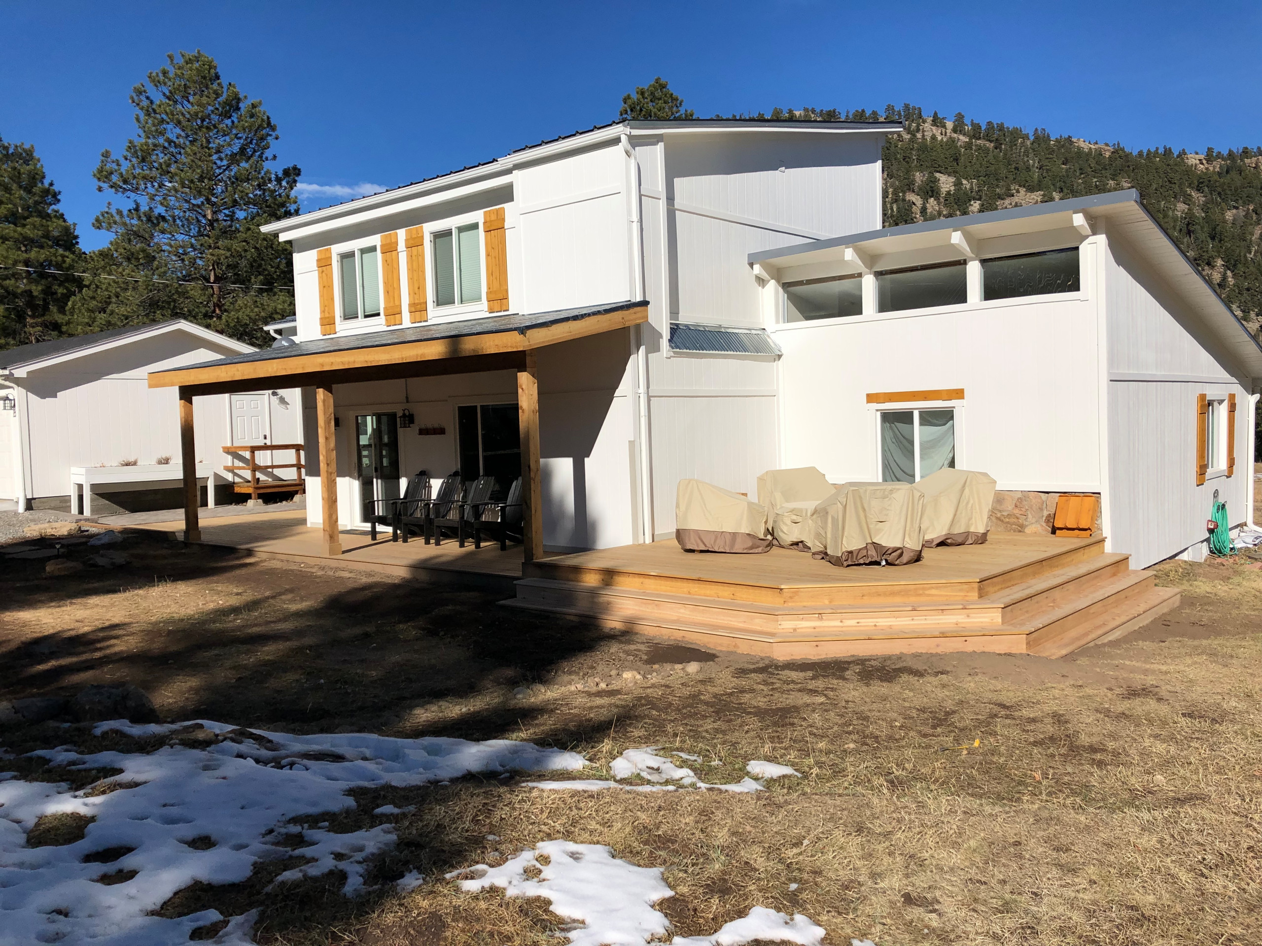 Cedar Proch Deck with Shed Roof