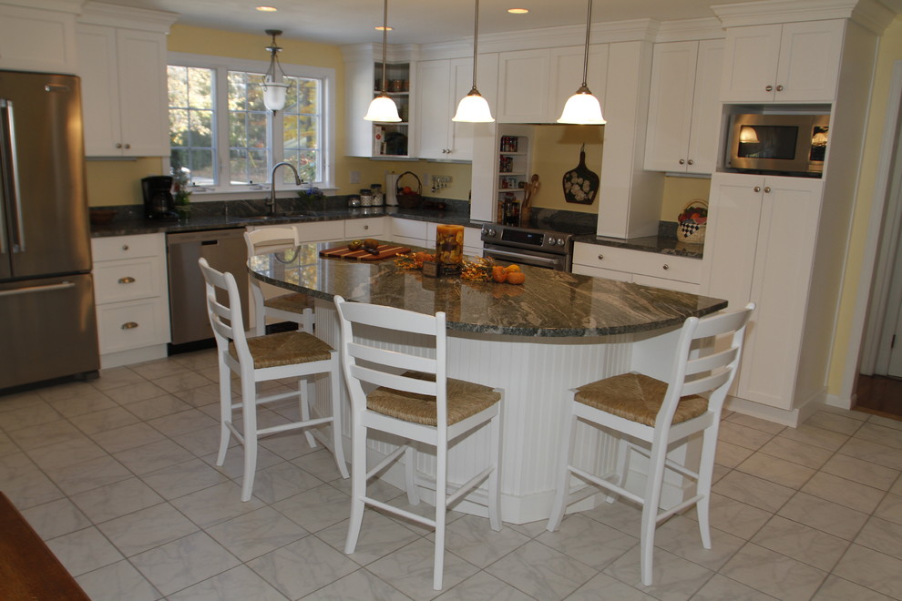 Transitional kitchen photo in Boston