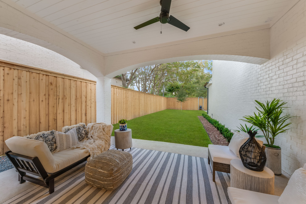 Purdue II Transitional Porch Dallas by Haynsworth Custom Homes