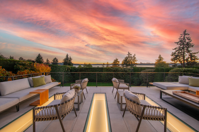Medina - Luxury Outdoor Space contemporary-terrace