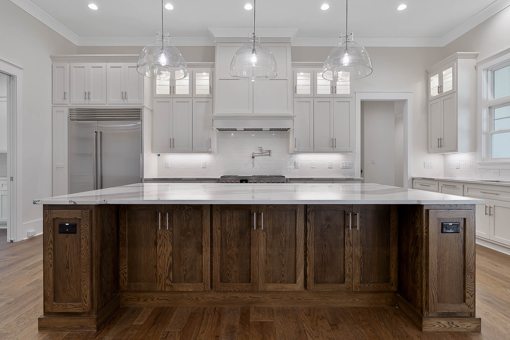 Oyster White Farmhouse