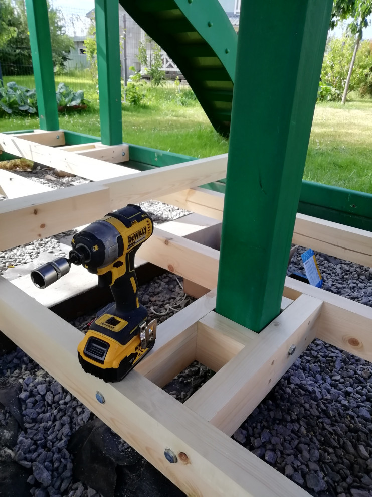 Терраса к детскому домику