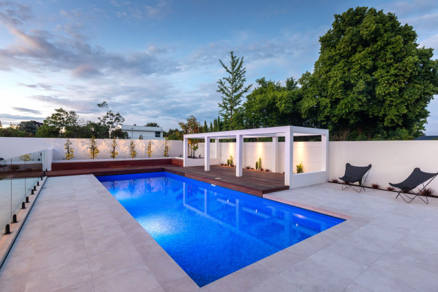 Fendalton III modern-pools