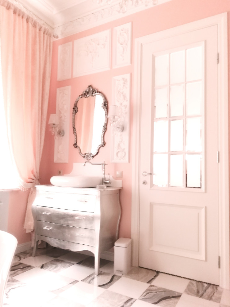 Ванная в Толстовском доме