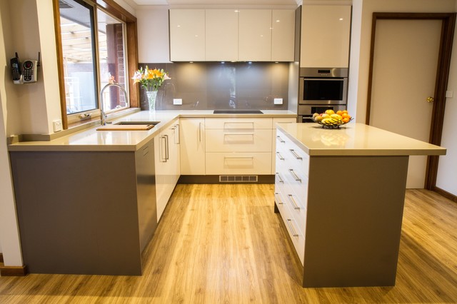 Epping Kitchen contemporary-kitchen