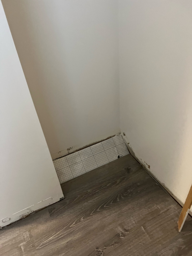 Nursery Closet Slanted Floor