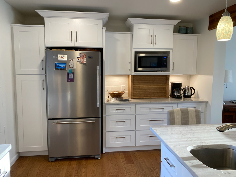 White Shaker Kitchen