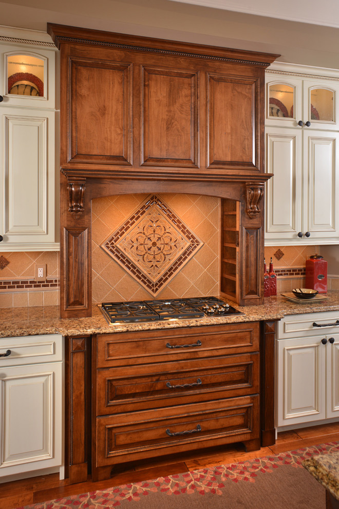 Example of a mountain style kitchen design in Charleston