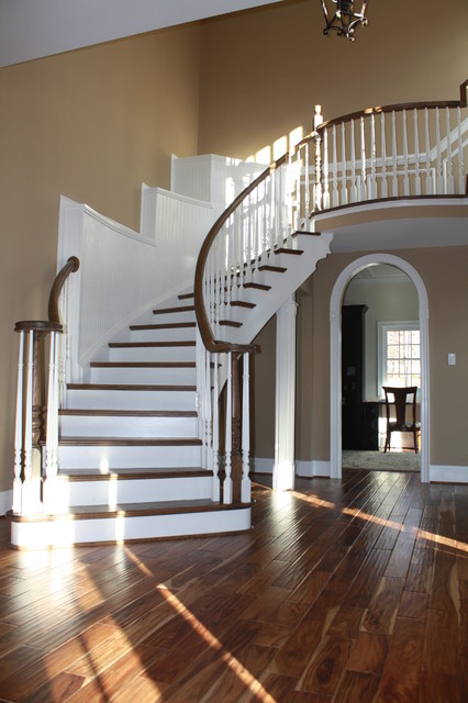 New Homes classique-escalier