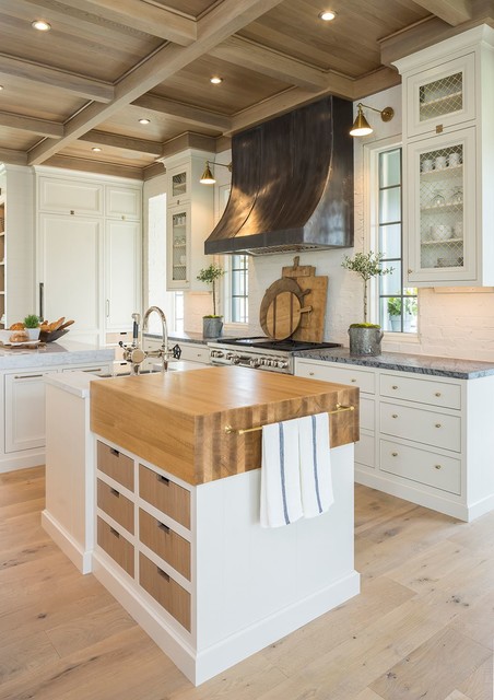 Award Winning Kitchens nyklassisk-koekken
