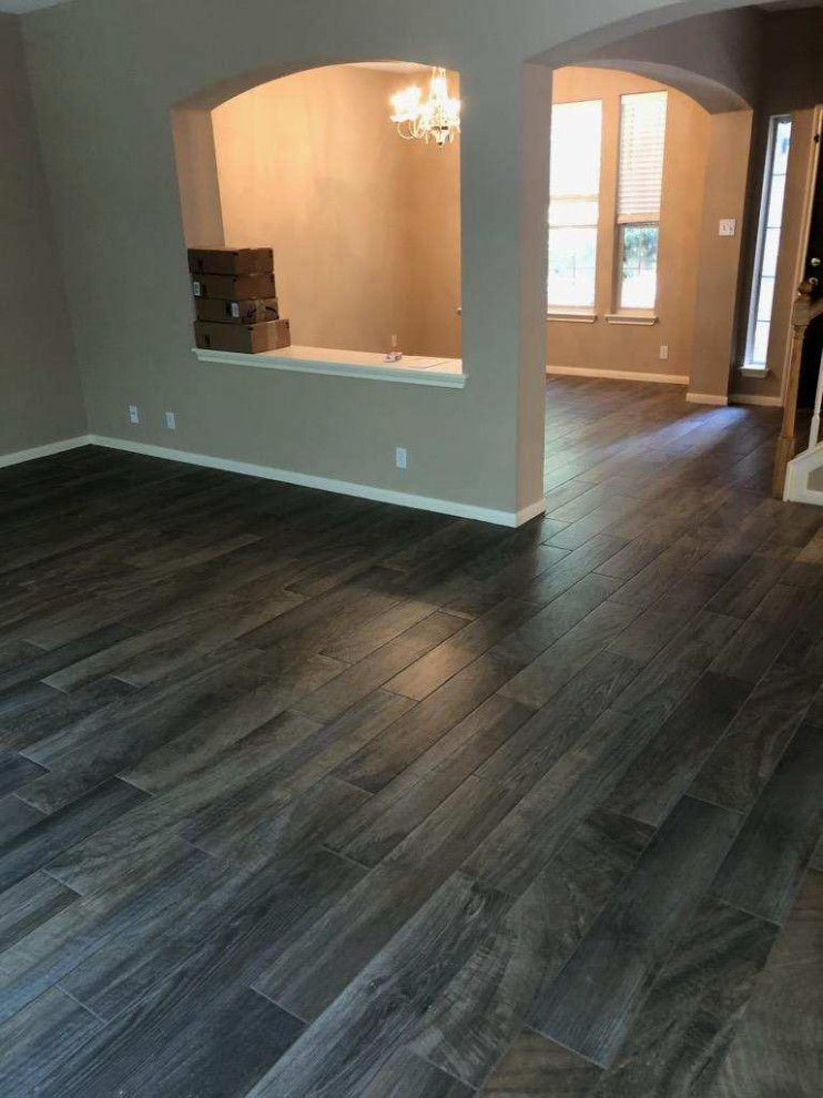 Inspiration for a transitional home design remodel in Austin