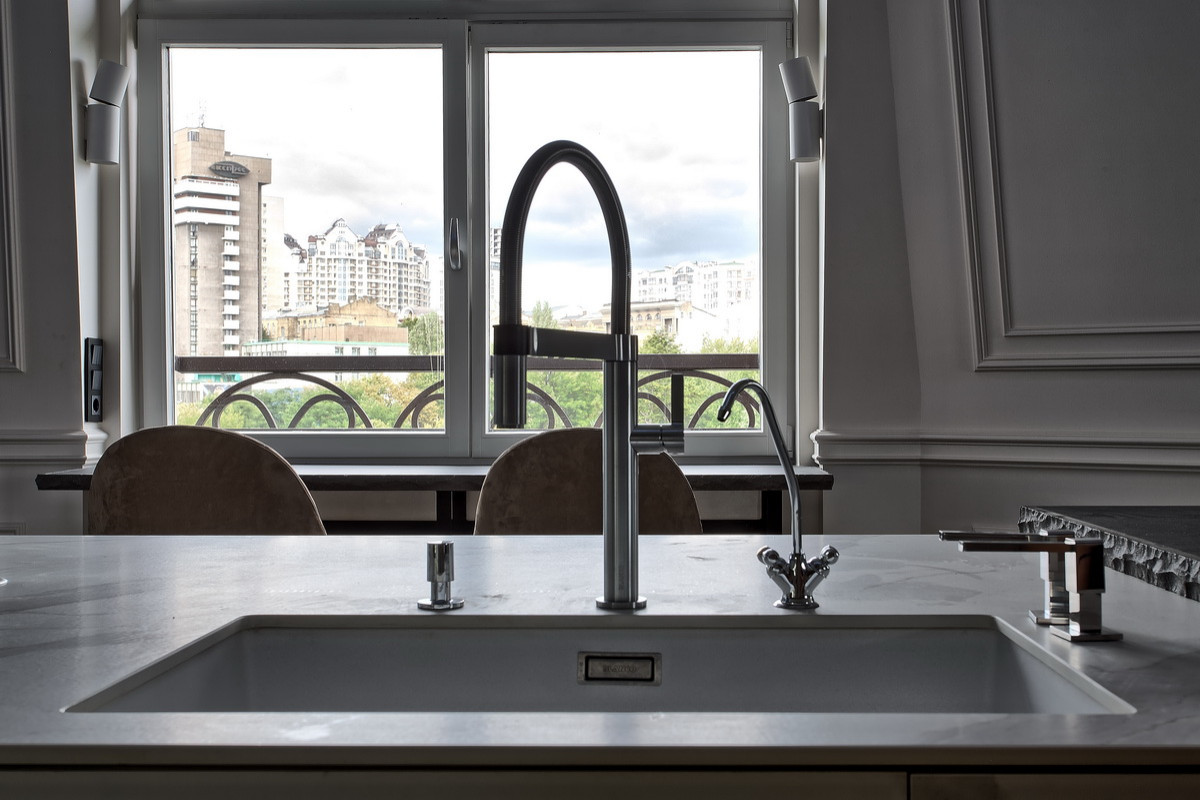 Solid in classic interior