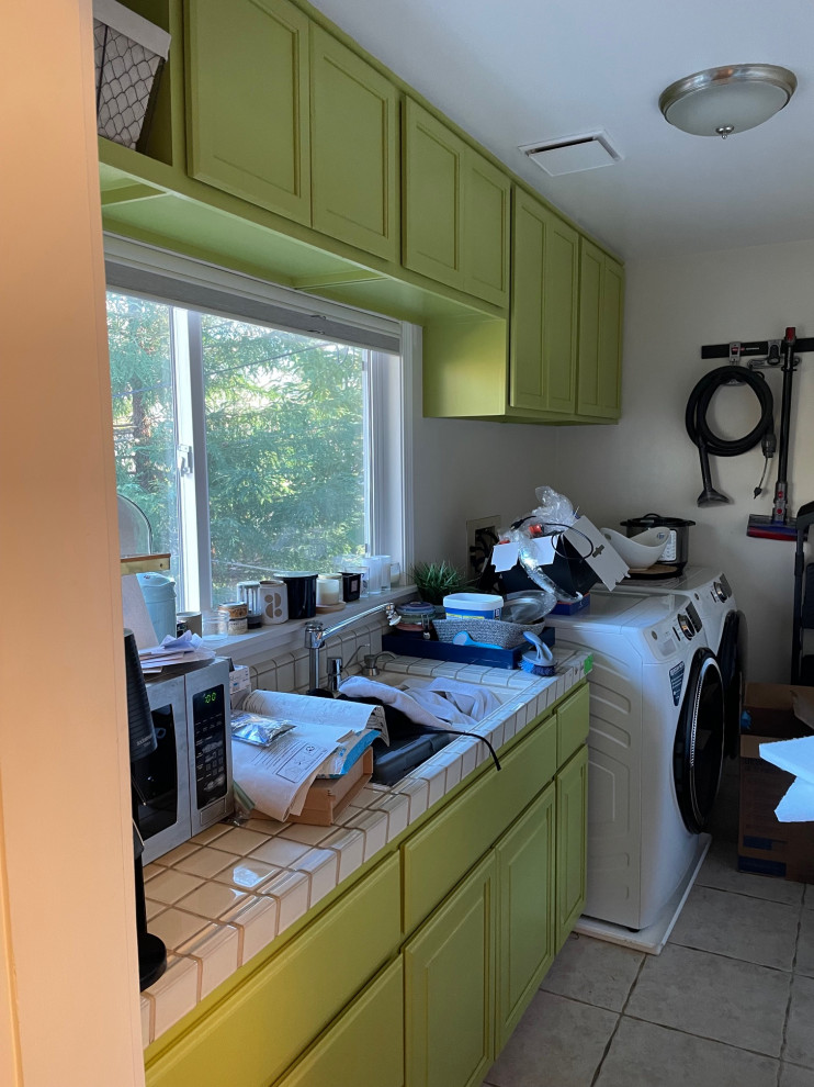 Laundry Room Before