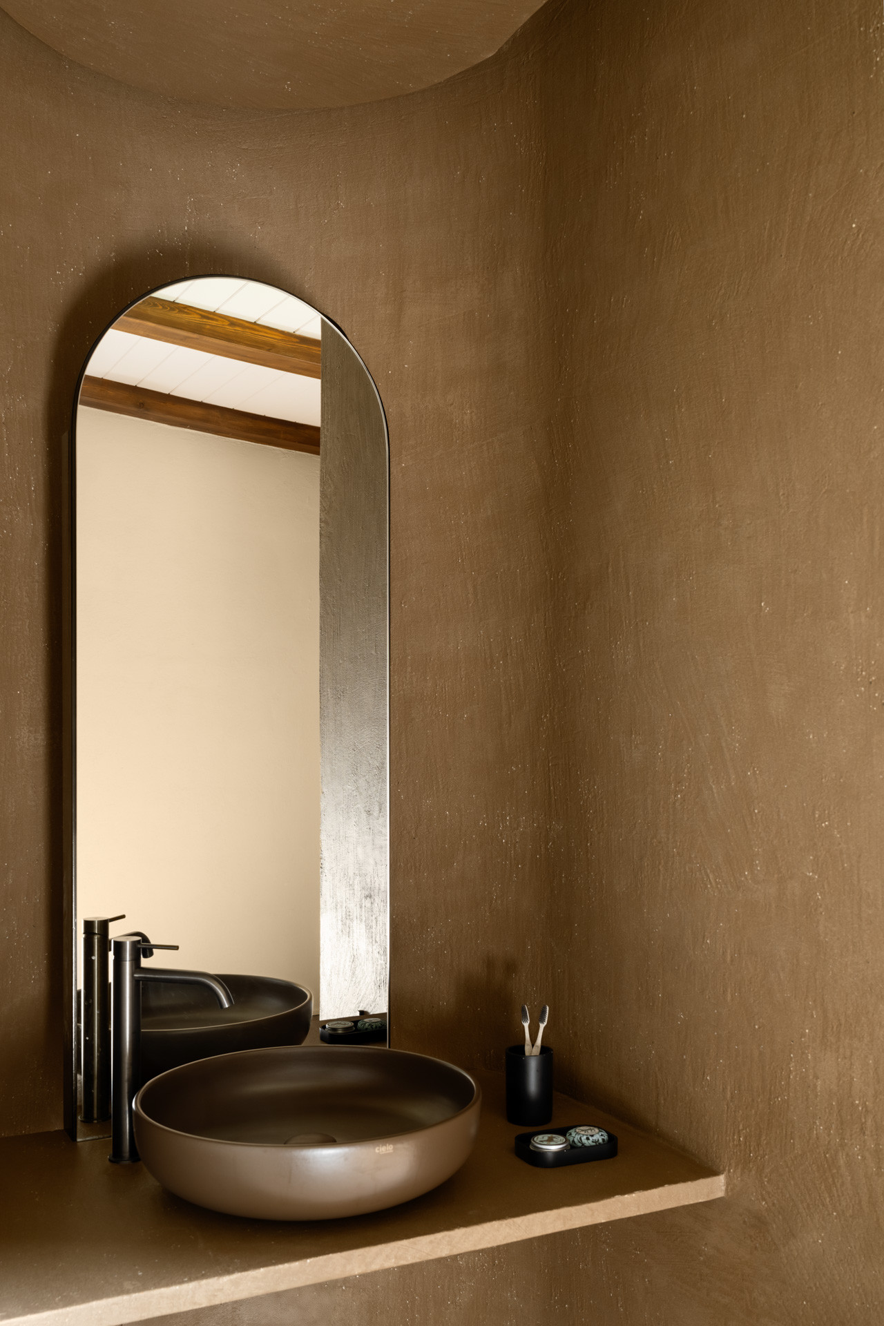 in albergo tra orto e frutteto